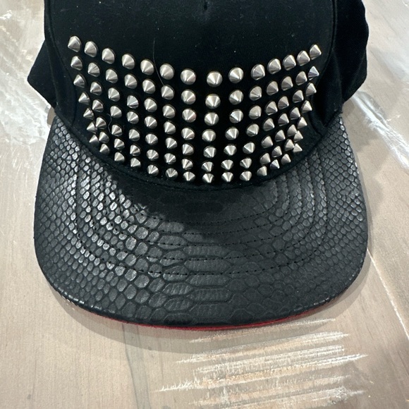 Michael SA custom hat silver spikes over black leather/red suede brim